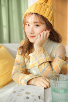 男生女生一起做亏亏的APP